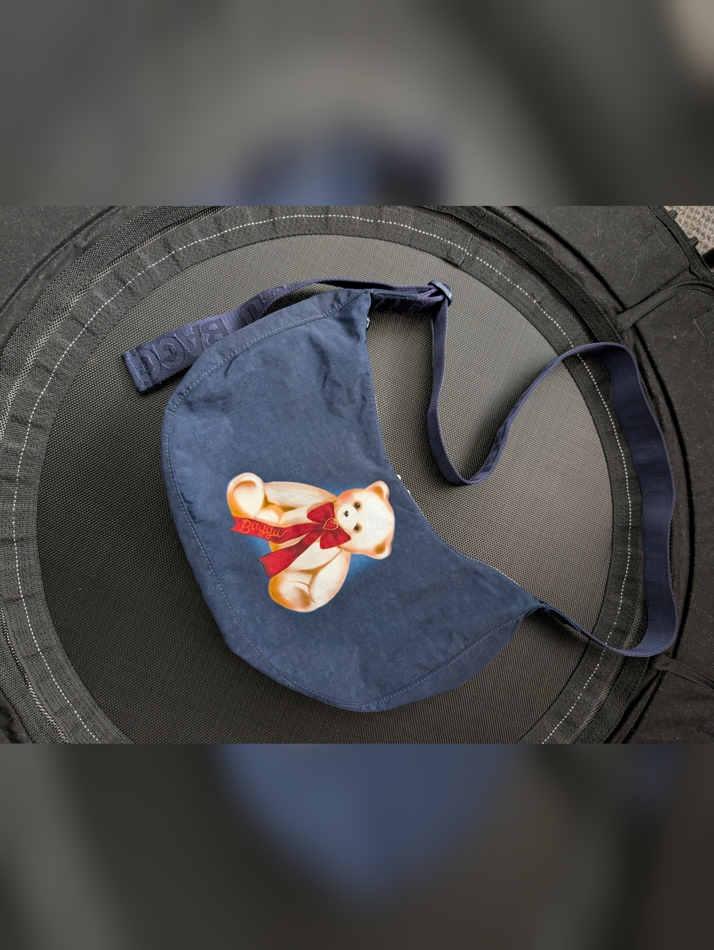 Baggu Nylon Medium Teddy Bear Crescent Bag - Picture 2 of 5